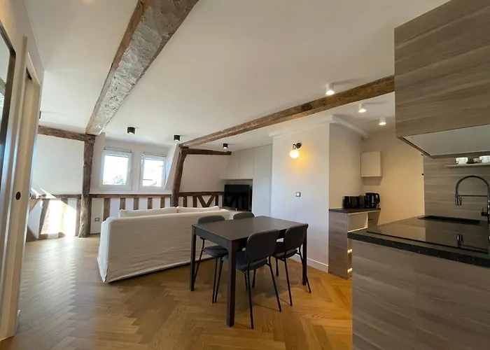 Les Hirondelles Honfleur