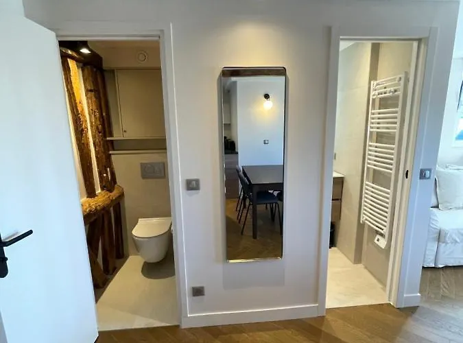 Les Hirondelles * 翁弗勒尔